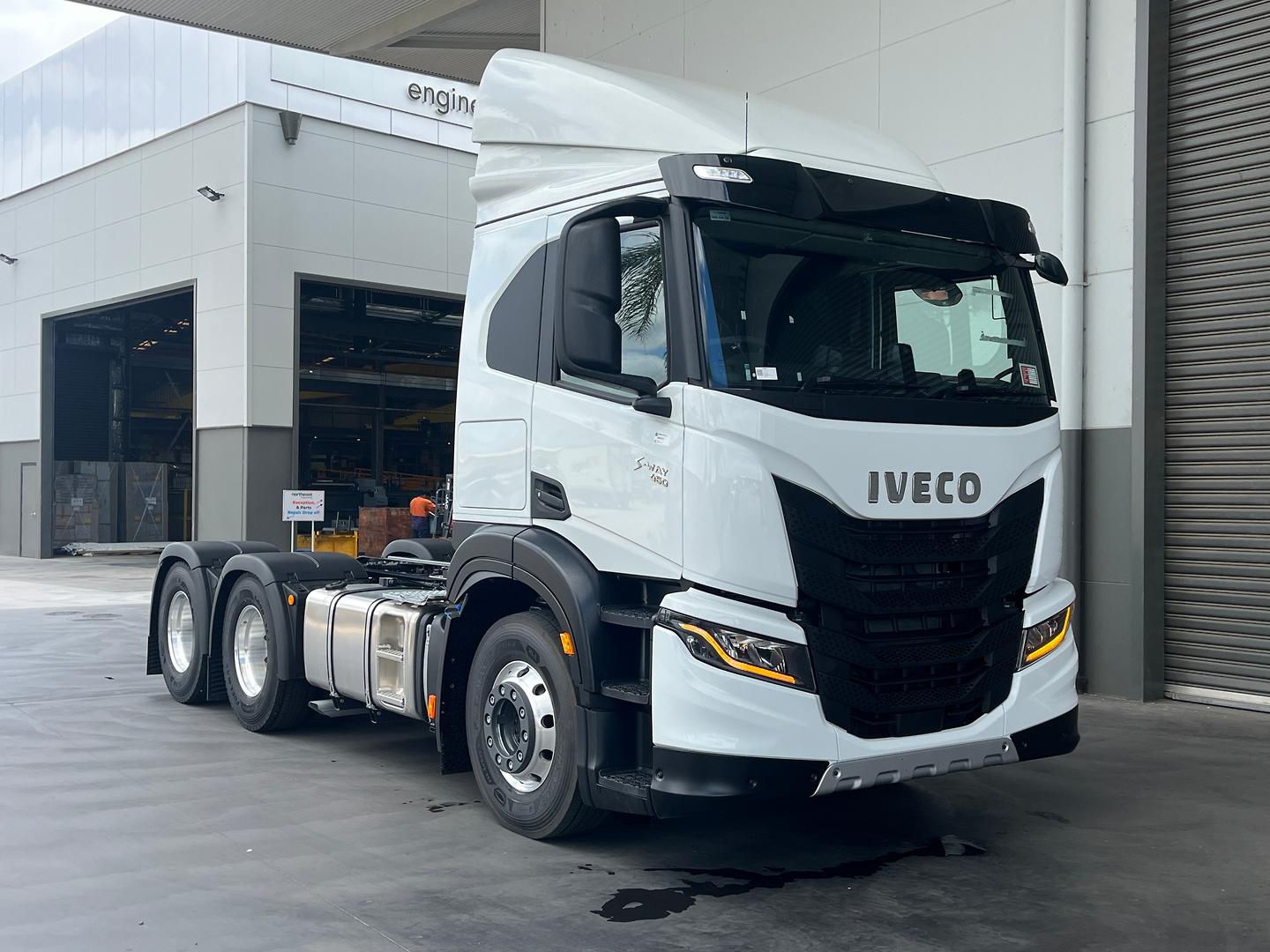 2025 IVECO S-WAY AT460 12 SP AUTOMATED MANUAL PRIME MOVER