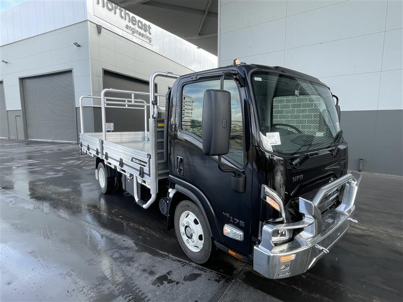 2026 ISUZU NPR 45/65/175 TRADEPACK 9 SP AUTO DUAL CLUTCH TRAY