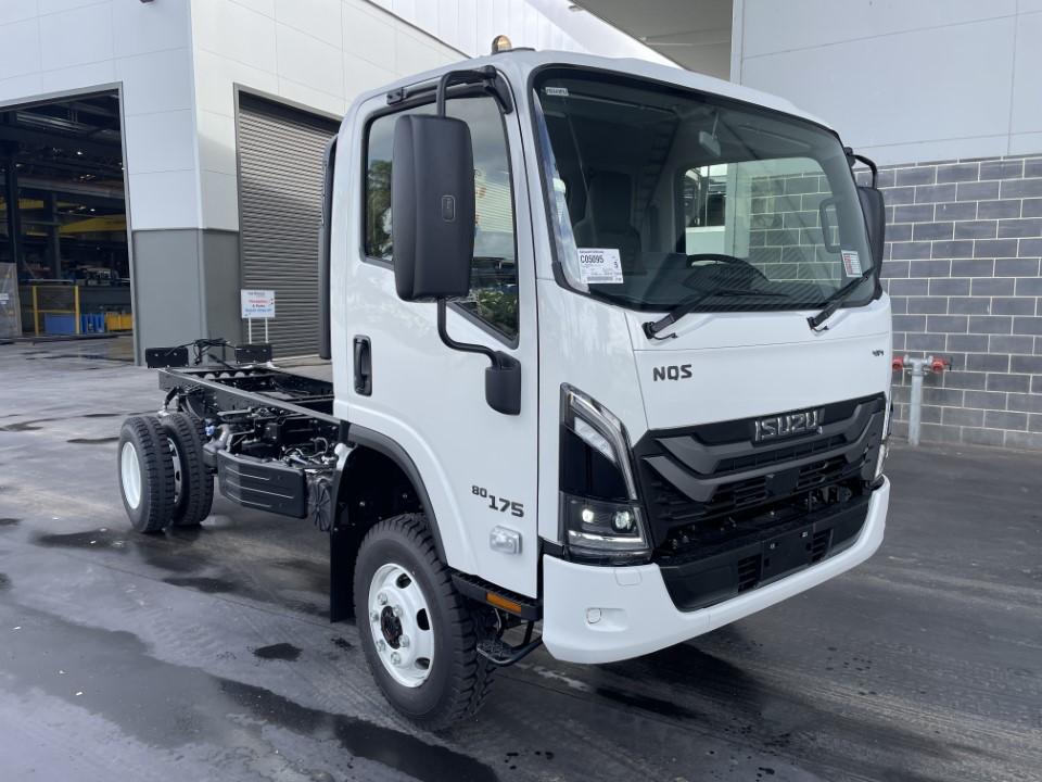 2026 ISUZU NQS 80-175 4X4 9 SP AUTO DUAL CLUTCH C/CHAS