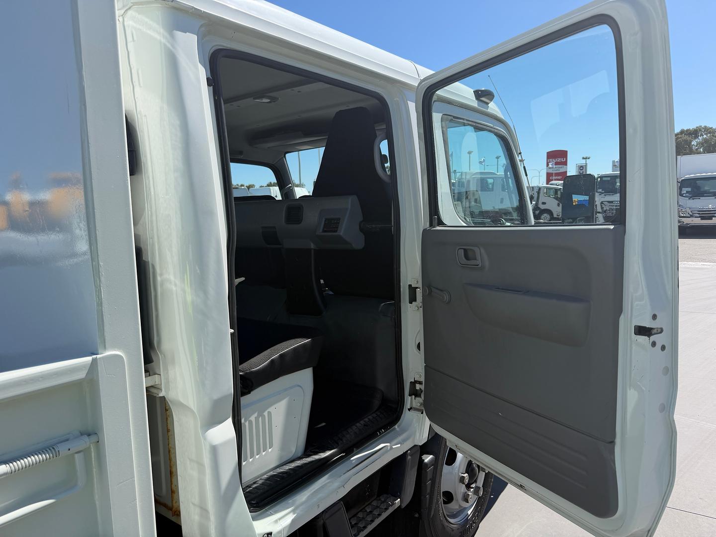 2020 FUSO CANTER 515 PANTECH
