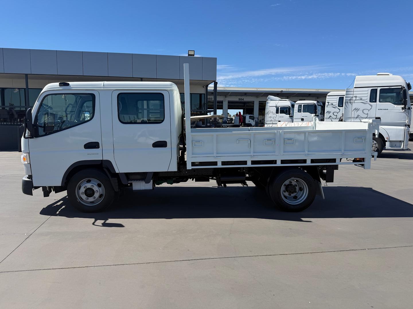 2020 FUSO CANTER 515 PANTECH