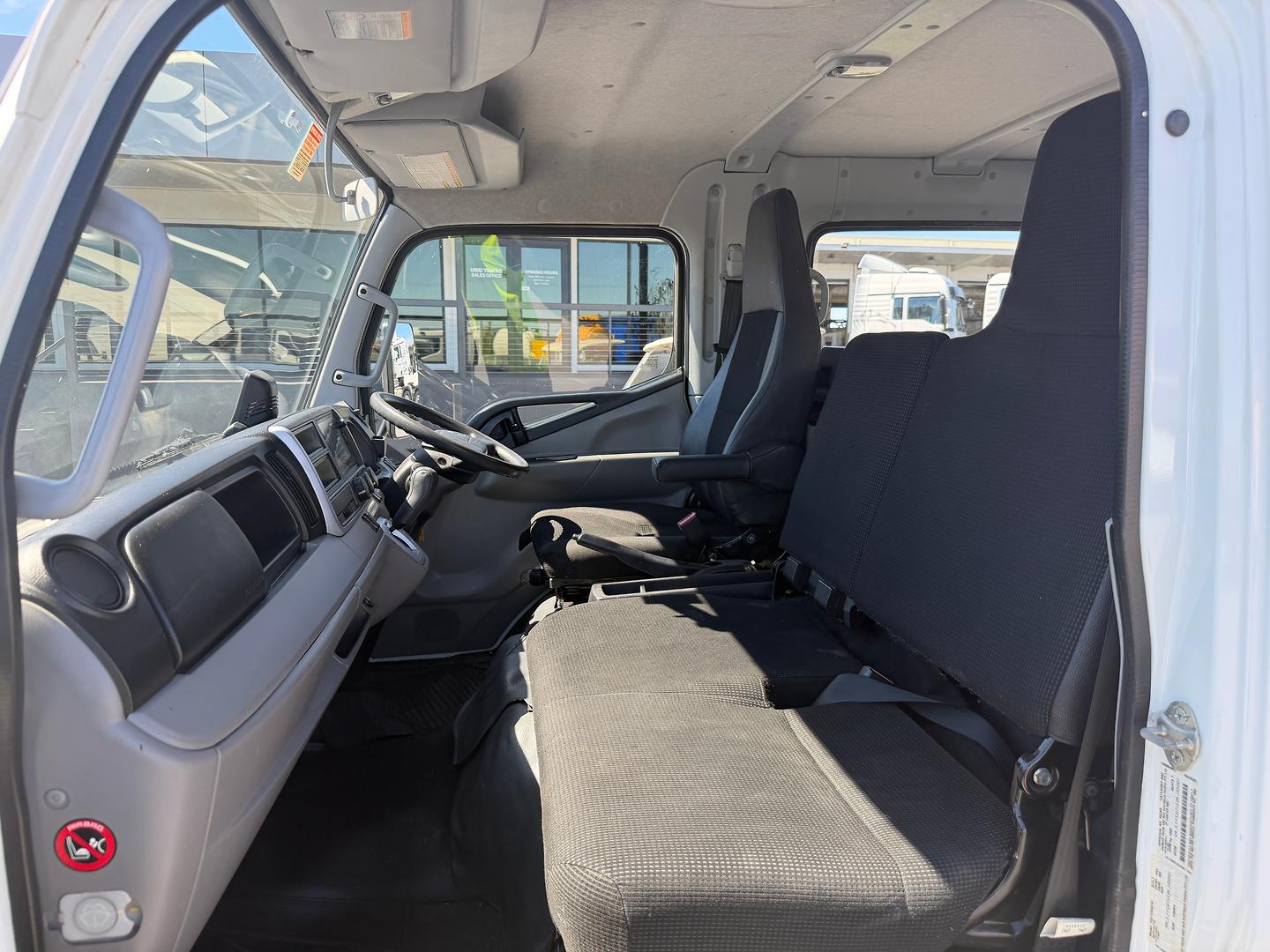 2020 FUSO CANTER 515 PANTECH