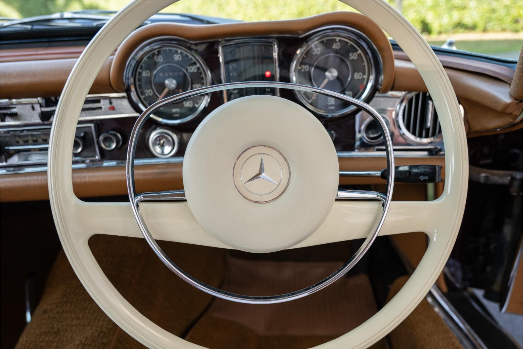 1968 MERCEDES-BENZ 280 W113 SL 2+2 AUTOMATIC 2D ROADSTER