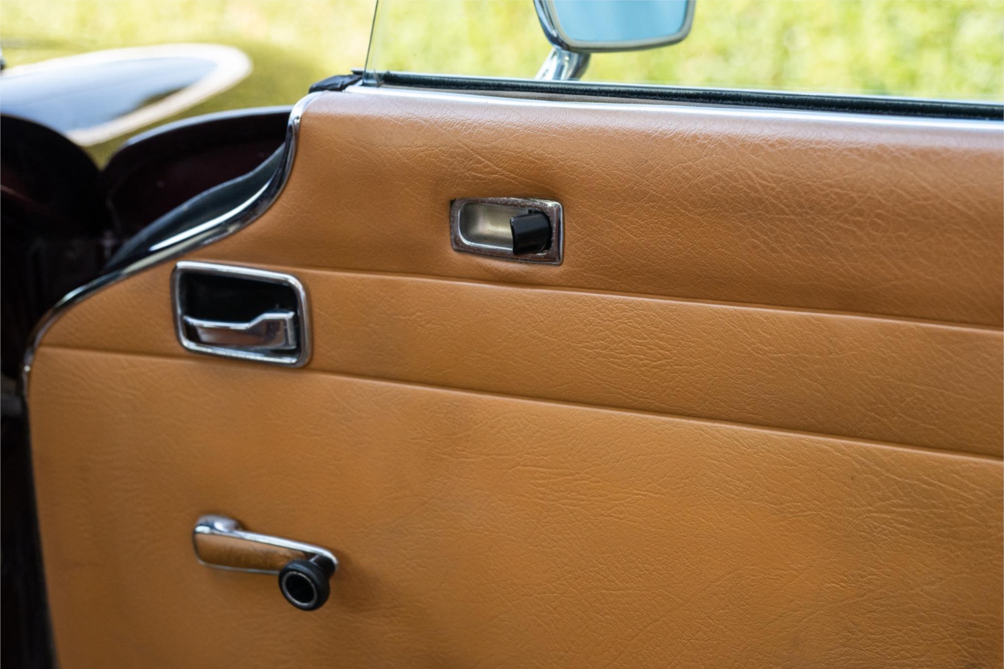 1968 MERCEDES-BENZ 280 W113 SL 2+2 AUTOMATIC 2D ROADSTER