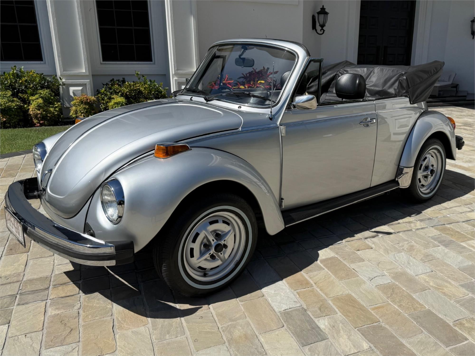 1979 VOLKSWAGEN KARMANN BEETLE MANUAL 2D CABRIOLET