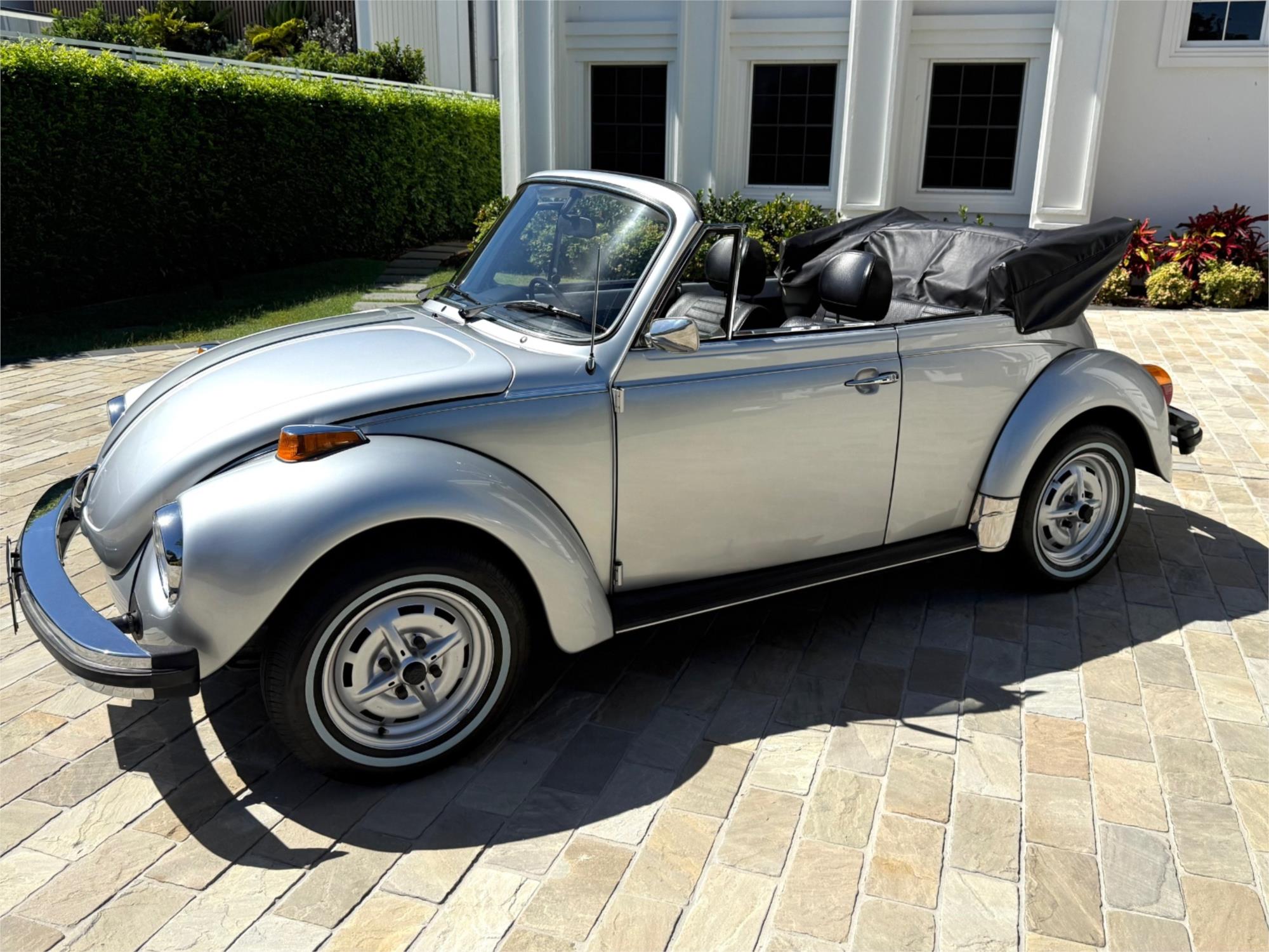 1979 VOLKSWAGEN KARMANN BEETLE MANUAL 2D CABRIOLET