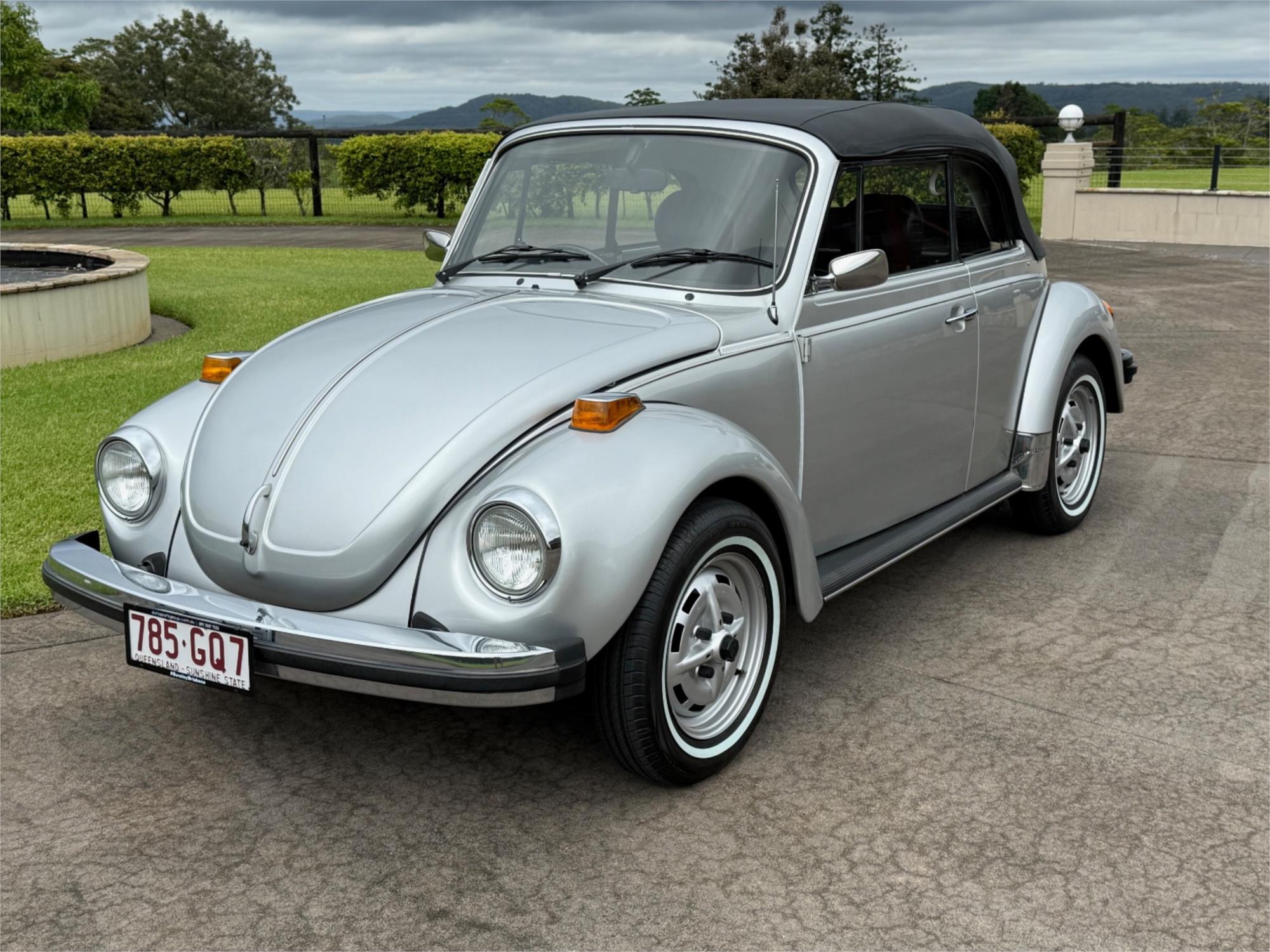 1979 VOLKSWAGEN KARMANN BEETLE MANUAL 2D CABRIOLET