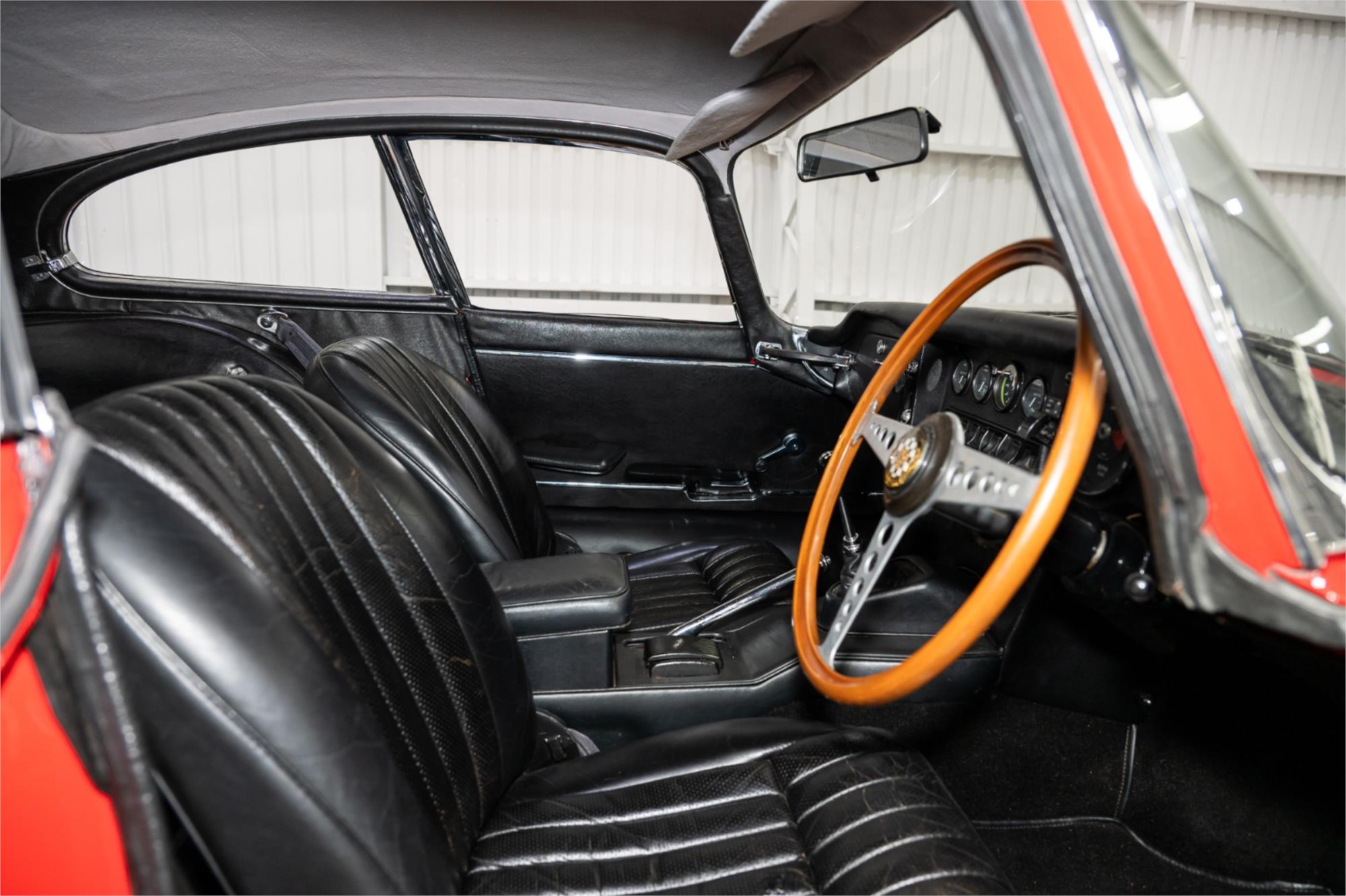 1969 JAGUAR E TYPE SERIES 2 4.2 4 SP MANUAL 2D COUPE