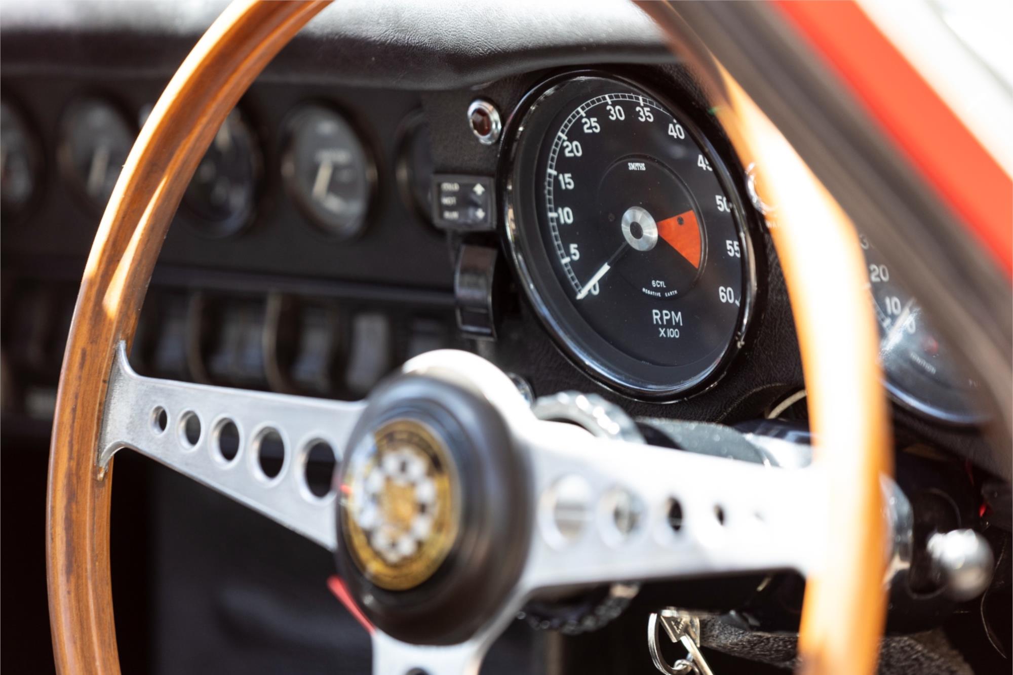 1969 JAGUAR E TYPE SERIES 2 4.2 4 SP MANUAL 2D COUPE