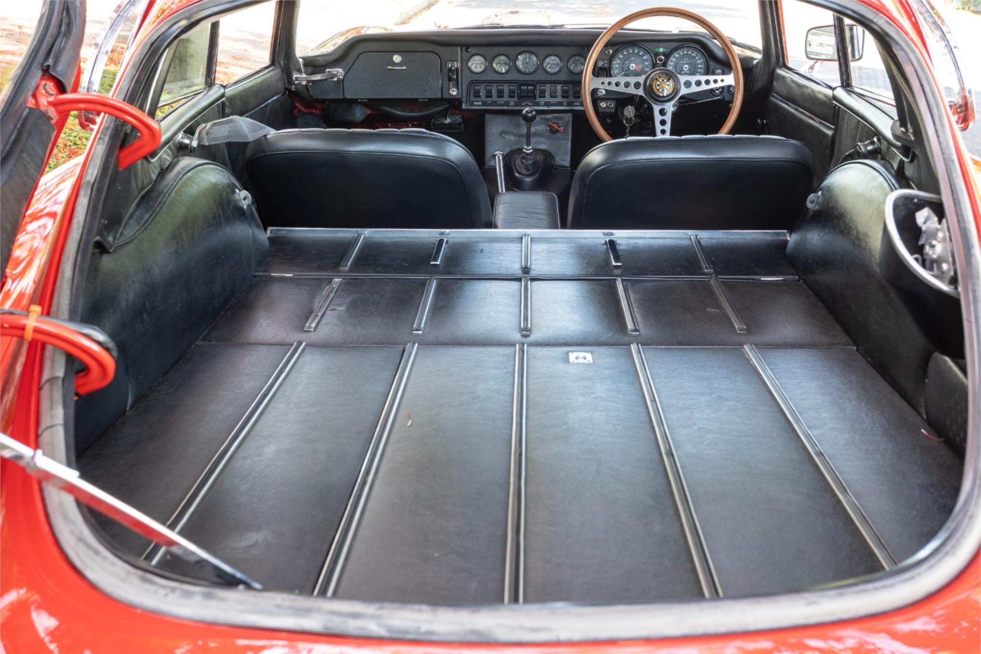 1969 JAGUAR E TYPE SERIES 2 4.2 4 SP MANUAL 2D COUPE
