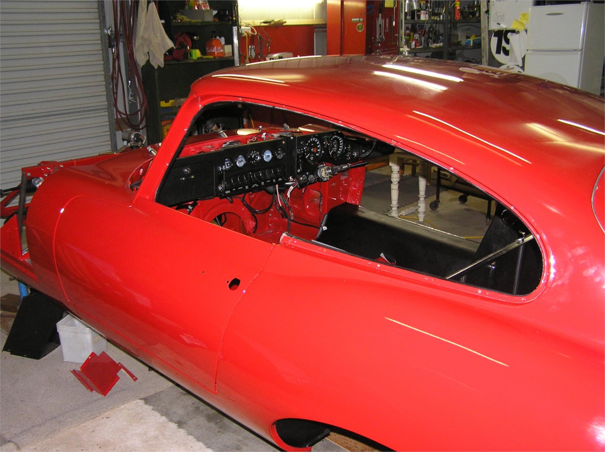 1969 JAGUAR E TYPE SERIES 2 4.2 4 SP MANUAL 2D COUPE