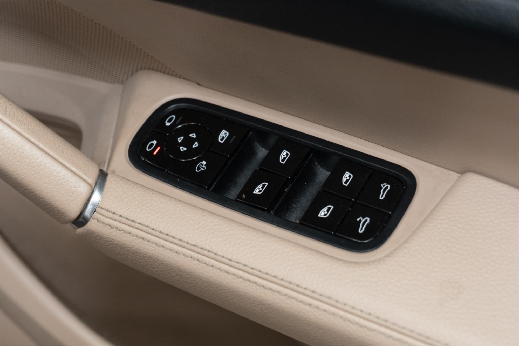 2019 PORSCHE CAYENNE 9YA MY19 8 SP AUTOMATIC TIPTRONIC 4D WAGON