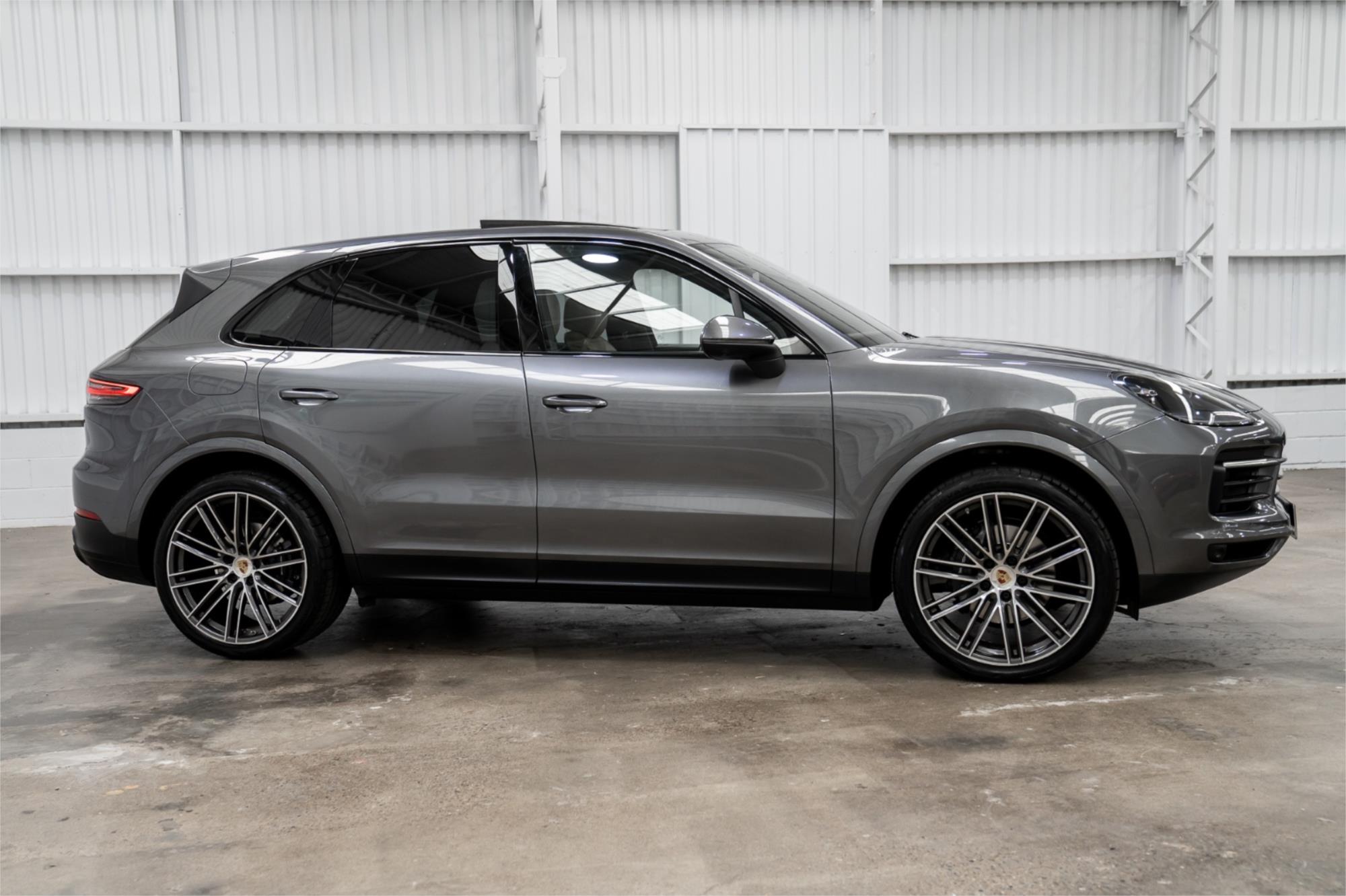 2019 PORSCHE CAYENNE 9YA MY19 8 SP AUTOMATIC TIPTRONIC 4D WAGON