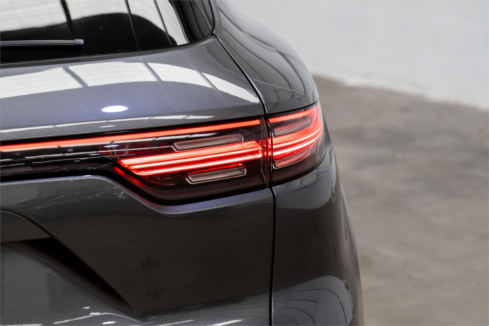 2019 PORSCHE CAYENNE 9YA MY19 8 SP AUTOMATIC TIPTRONIC 4D WAGON