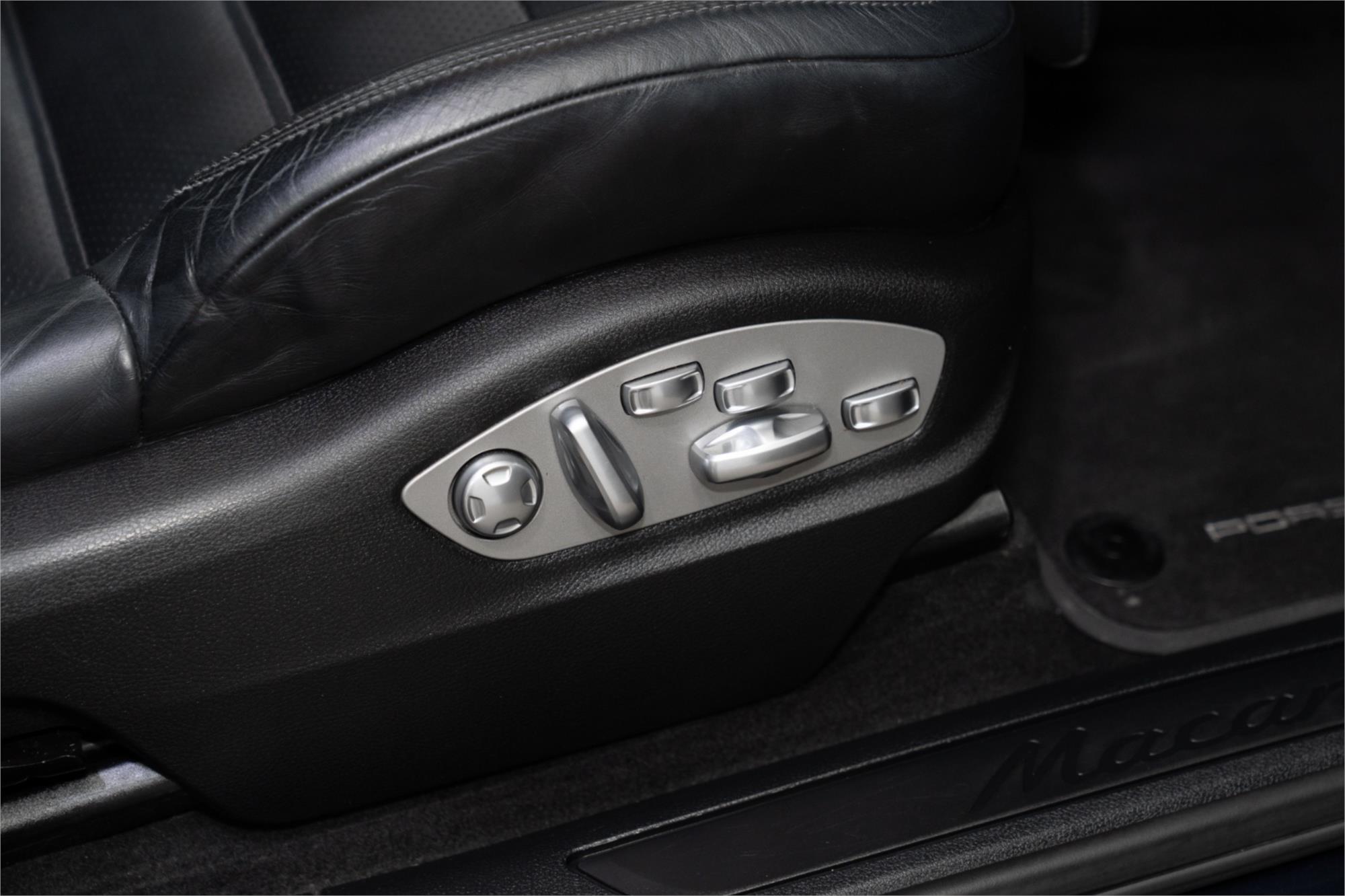 2019 PORSCHE MACAN 95B MY19 7 SP AUTO DUAL CLUTCH 4D WAGON