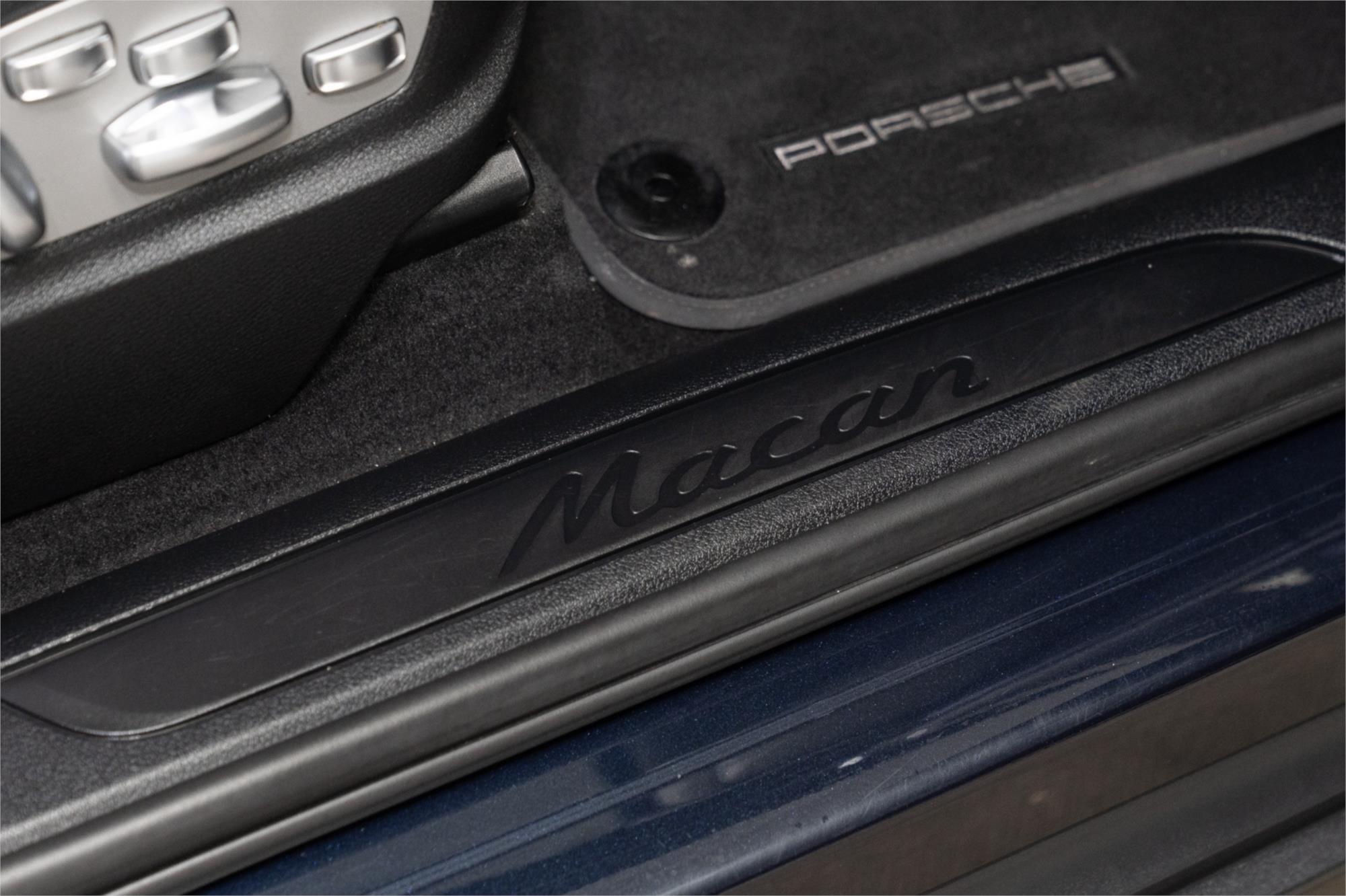2019 PORSCHE MACAN 95B MY19 7 SP AUTO DUAL CLUTCH 4D WAGON
