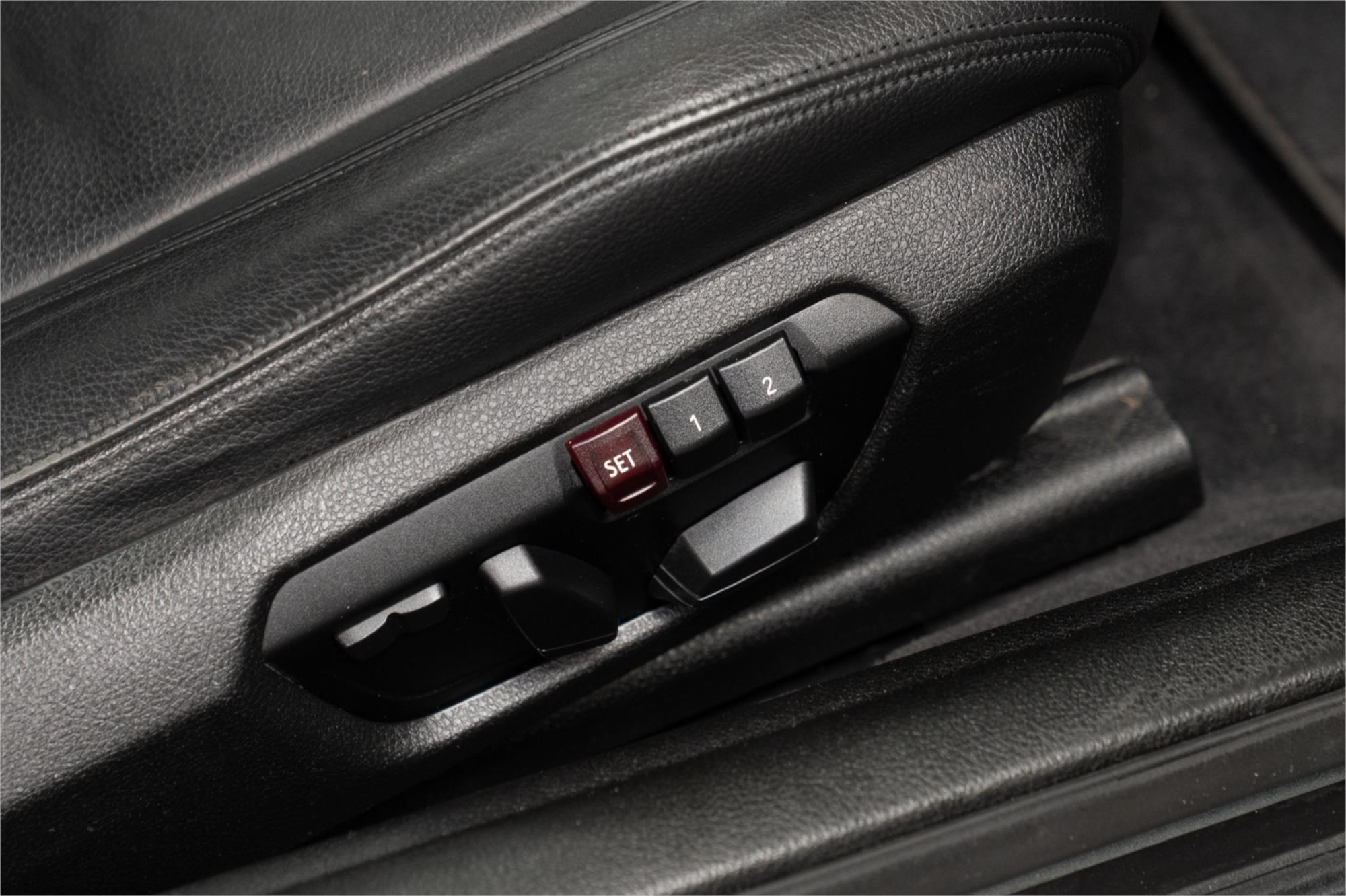 2014 BMW 4 F32 MY15 20I SPORT LINE 6 SP MANUAL SEDAN