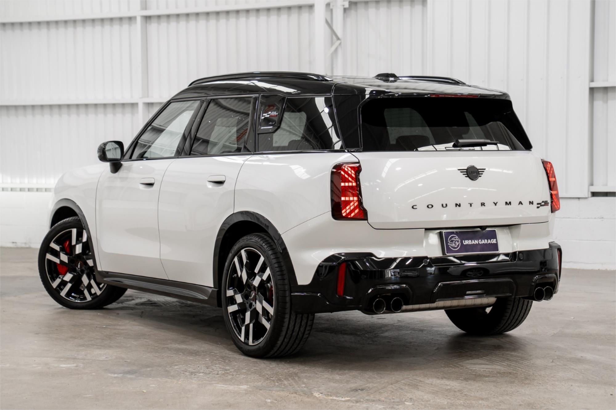 2025 MINI COUNTRYMAN U25 UPDATE JCW ALL4 FAVOURED 7 SP AUTO DUAL CLUTCH 5D WAGON