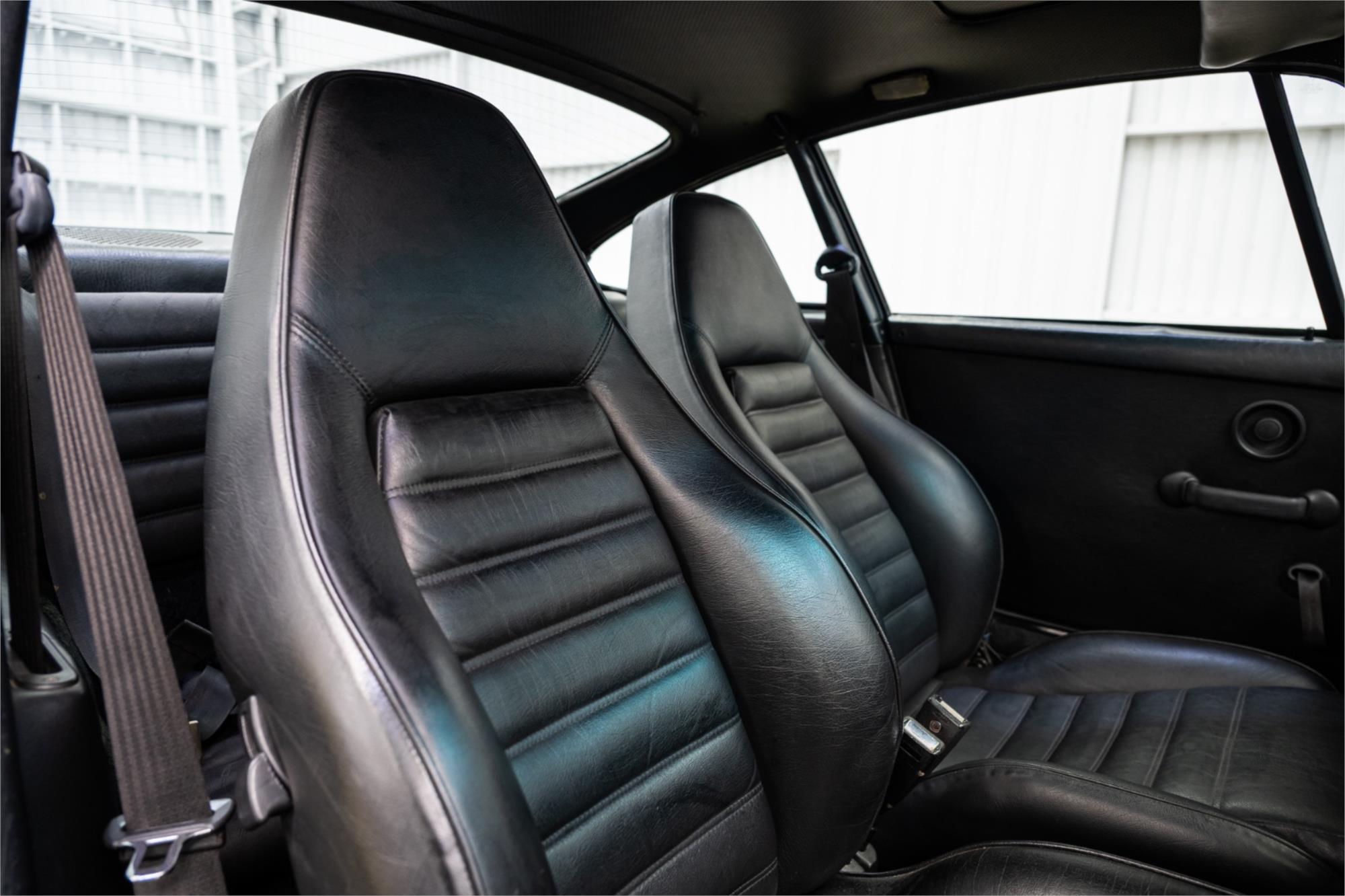1977 PORSCHE 911 2.7 SEMI AUTOMATIC 2D COUPE