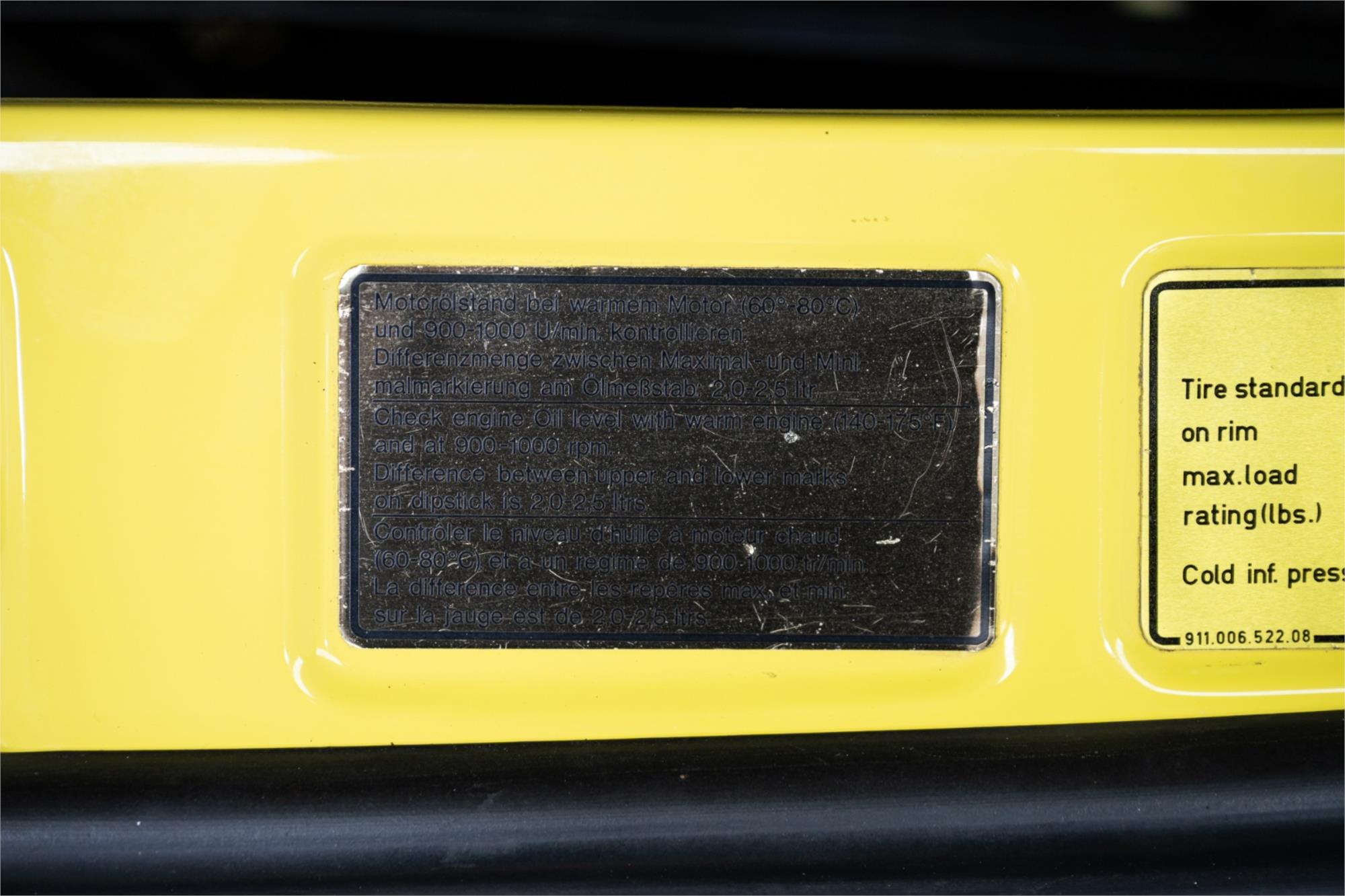 1977 PORSCHE 911 2.7 SEMI AUTOMATIC 2D COUPE