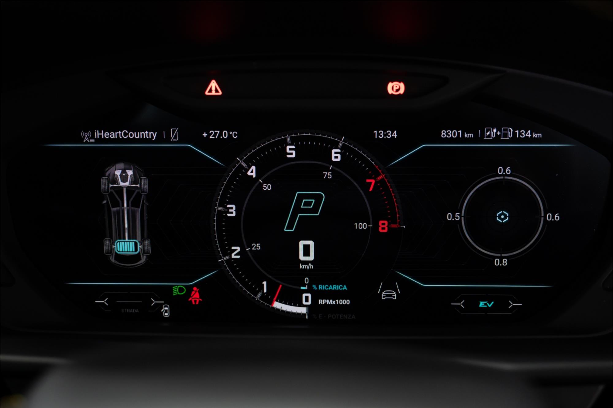 2025 LAMBORGHINI URUS 636 MY24 SE 8 SP AUTOMATIC 4D COUPE