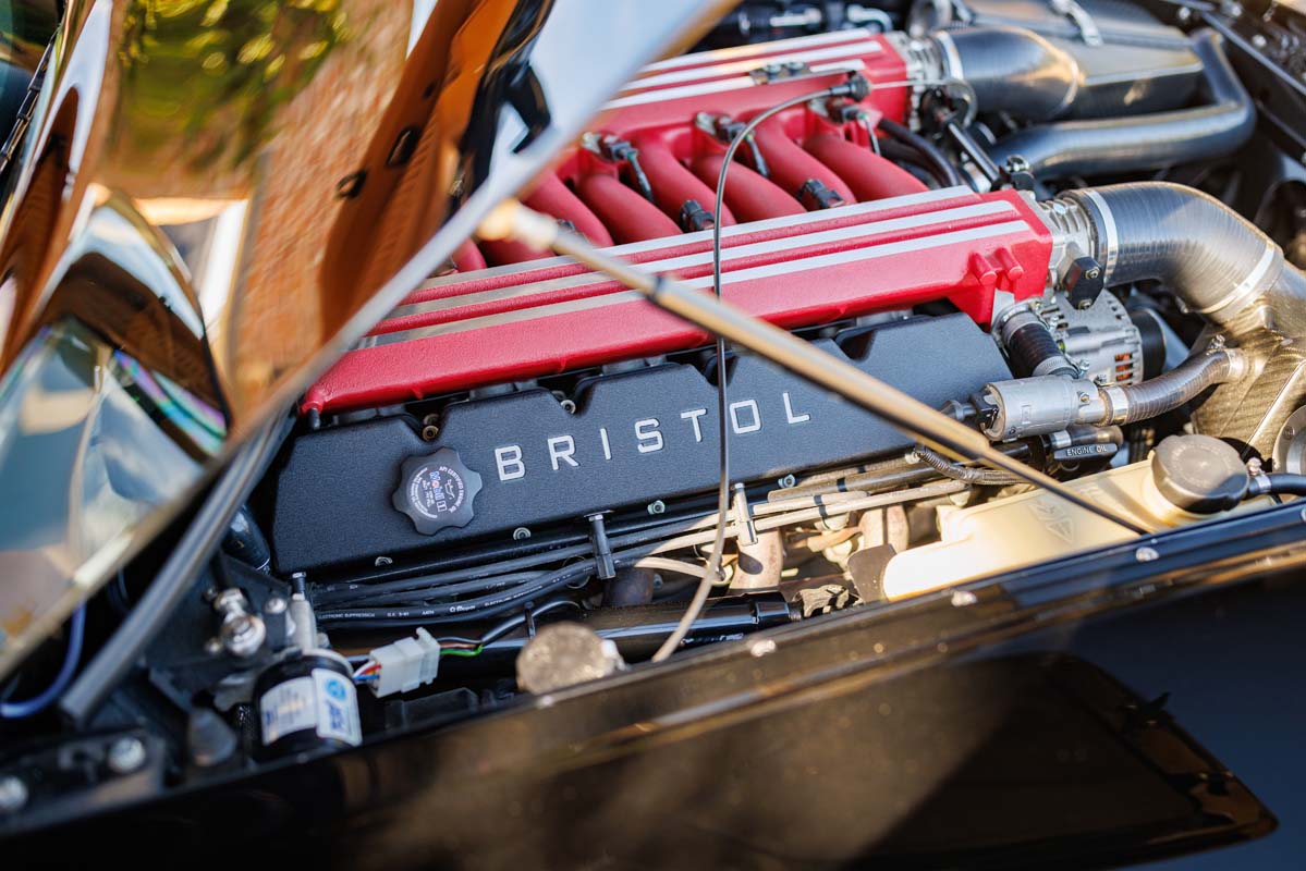 Bristol Cars announces comeback