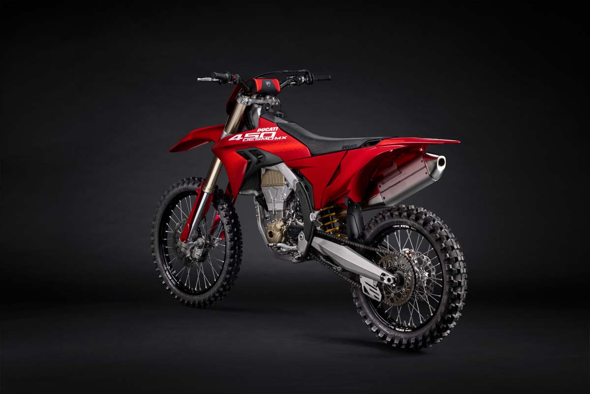 Ducati Desmo450 MX arrives