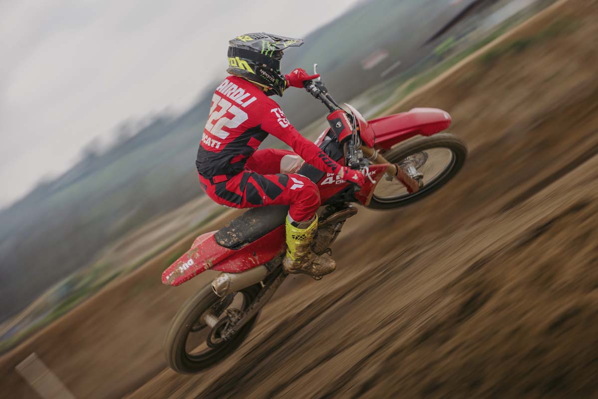 Ducati Desmo450 MX arrives