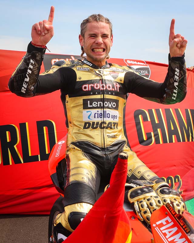 Alvaro Bautista wins 2022 Superbike World Championship