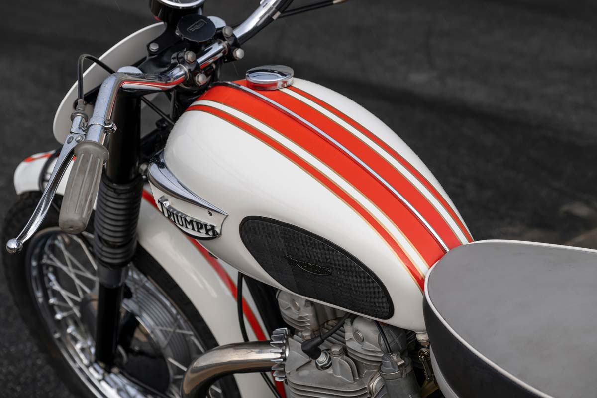 Triumph Bonneville T120 TT SPECIAL