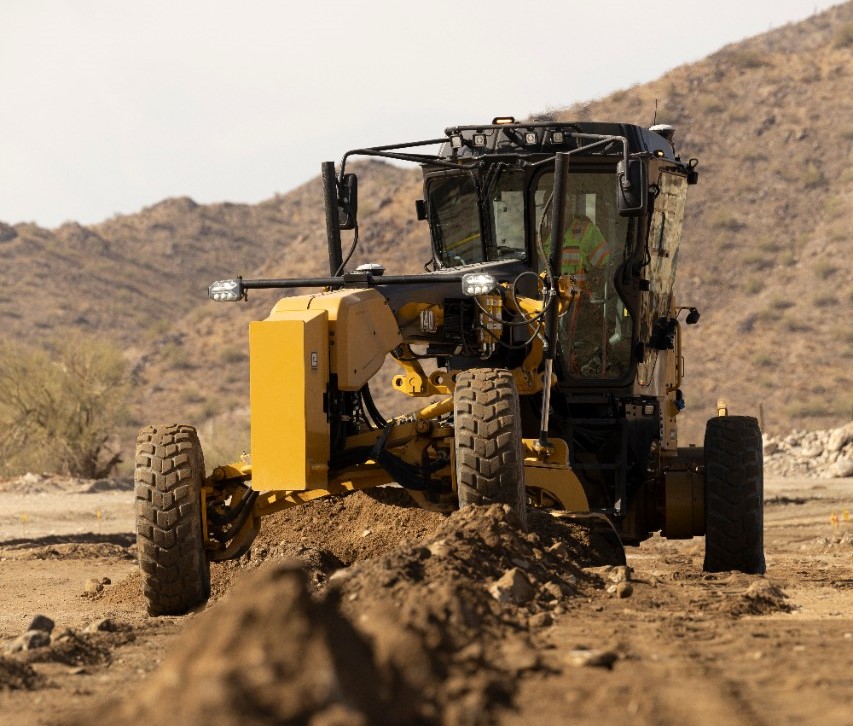 Caterpillar adds joystick option to next-gen Cat 140 motor grader