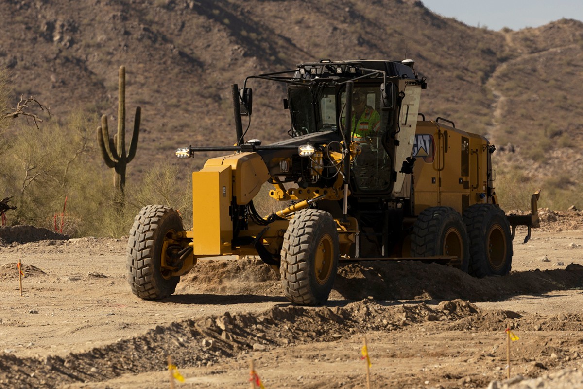 Caterpillar adds joystick option to next-gen Cat 140 motor grader