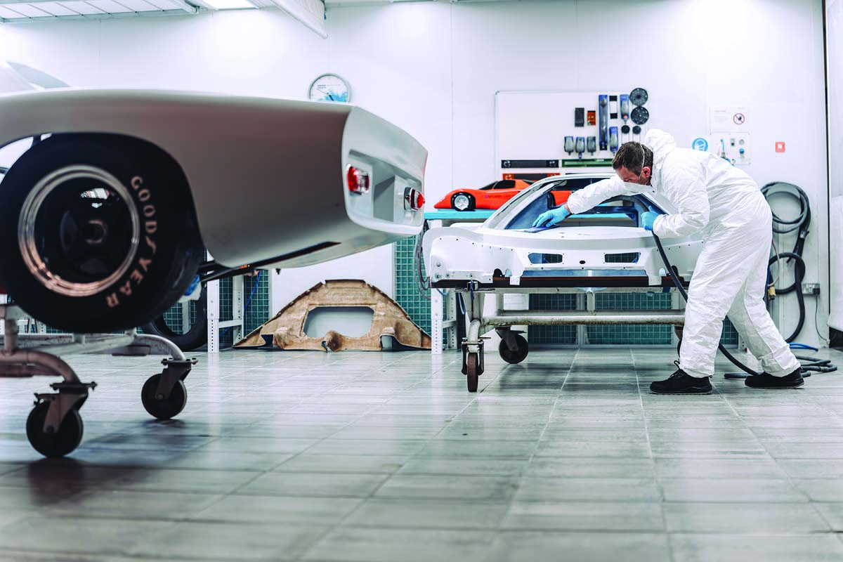 FEATURE - McLaren M6GT