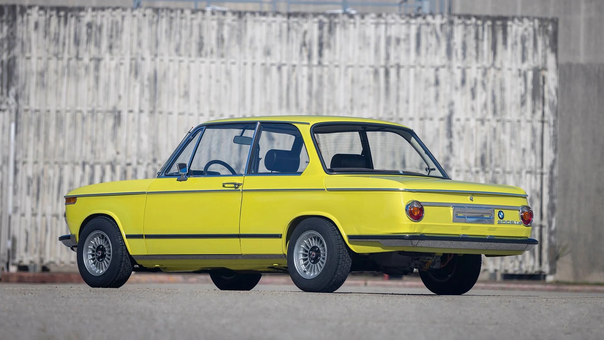 FEATURE - 1972 BMW 2002te Electric
