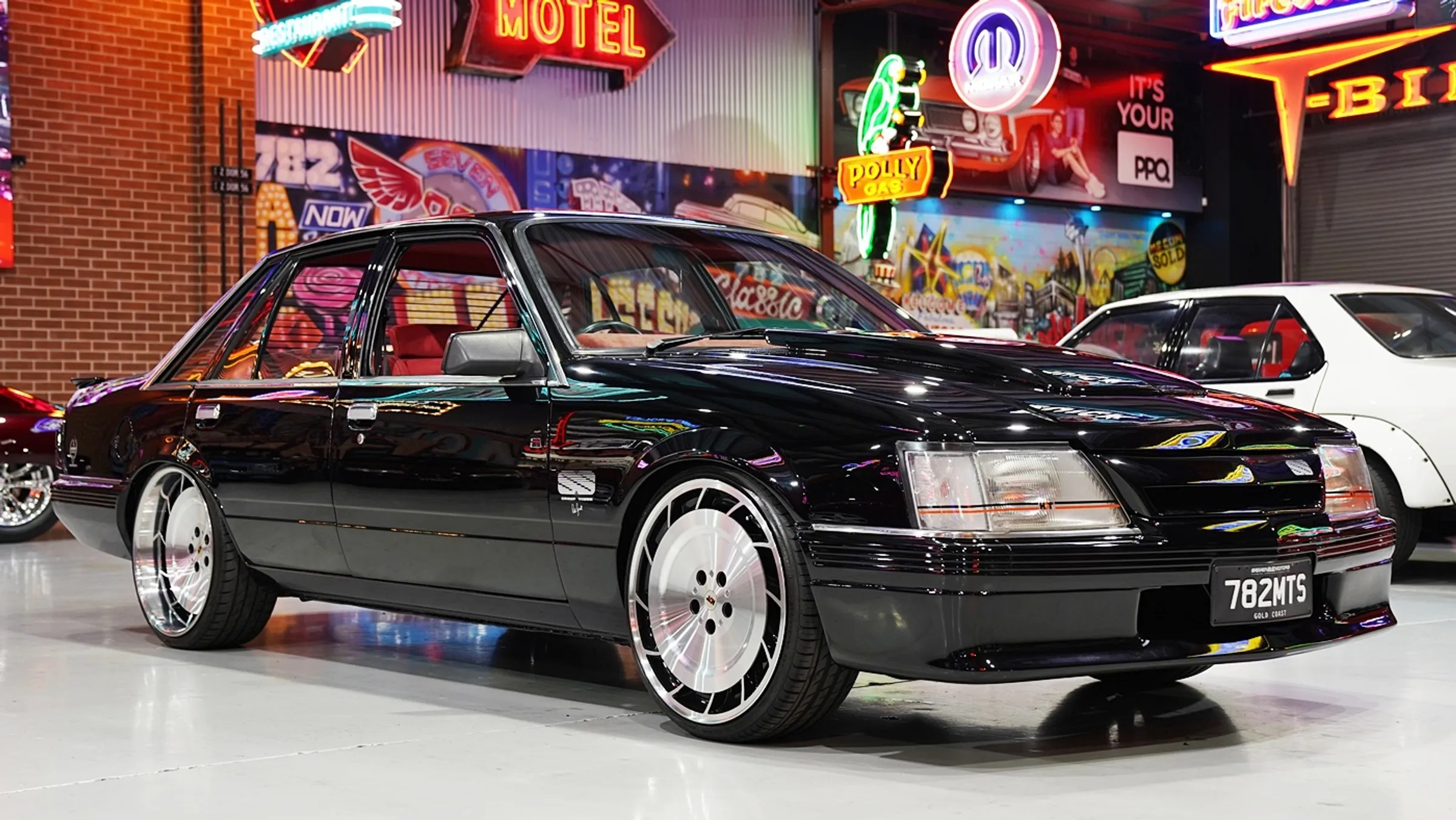 SEVEN82MOTORS’ December auction is LIVE