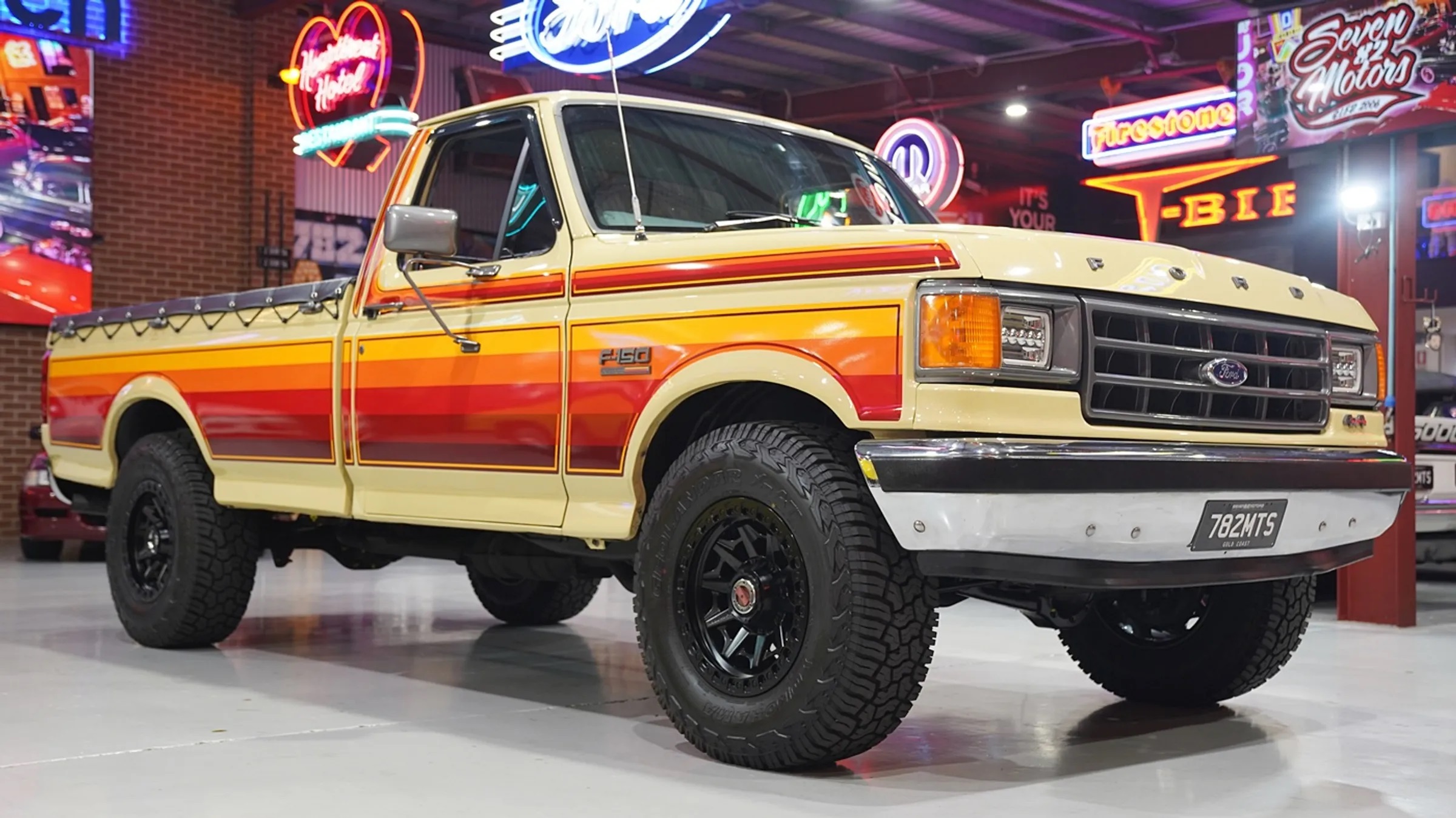 SEVEN82MOTORS’ December auction is LIVE