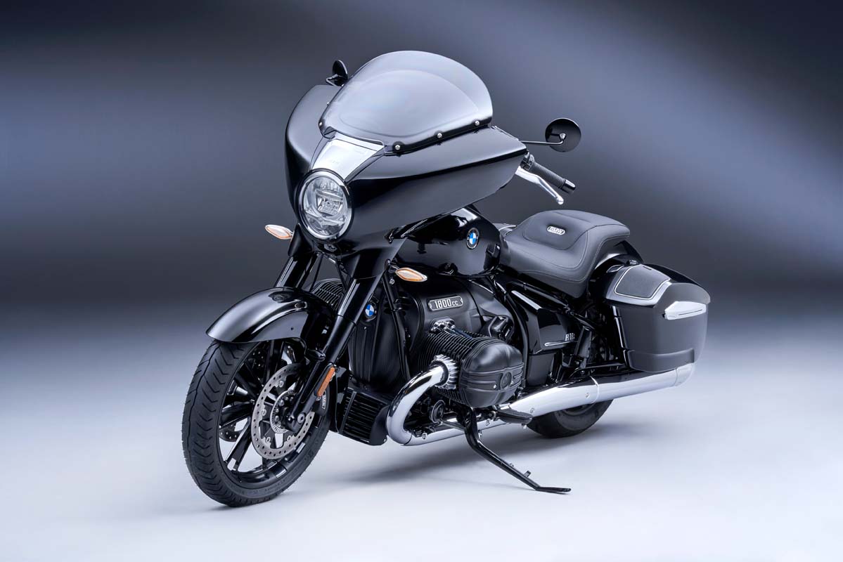  BMW expands R 18 family