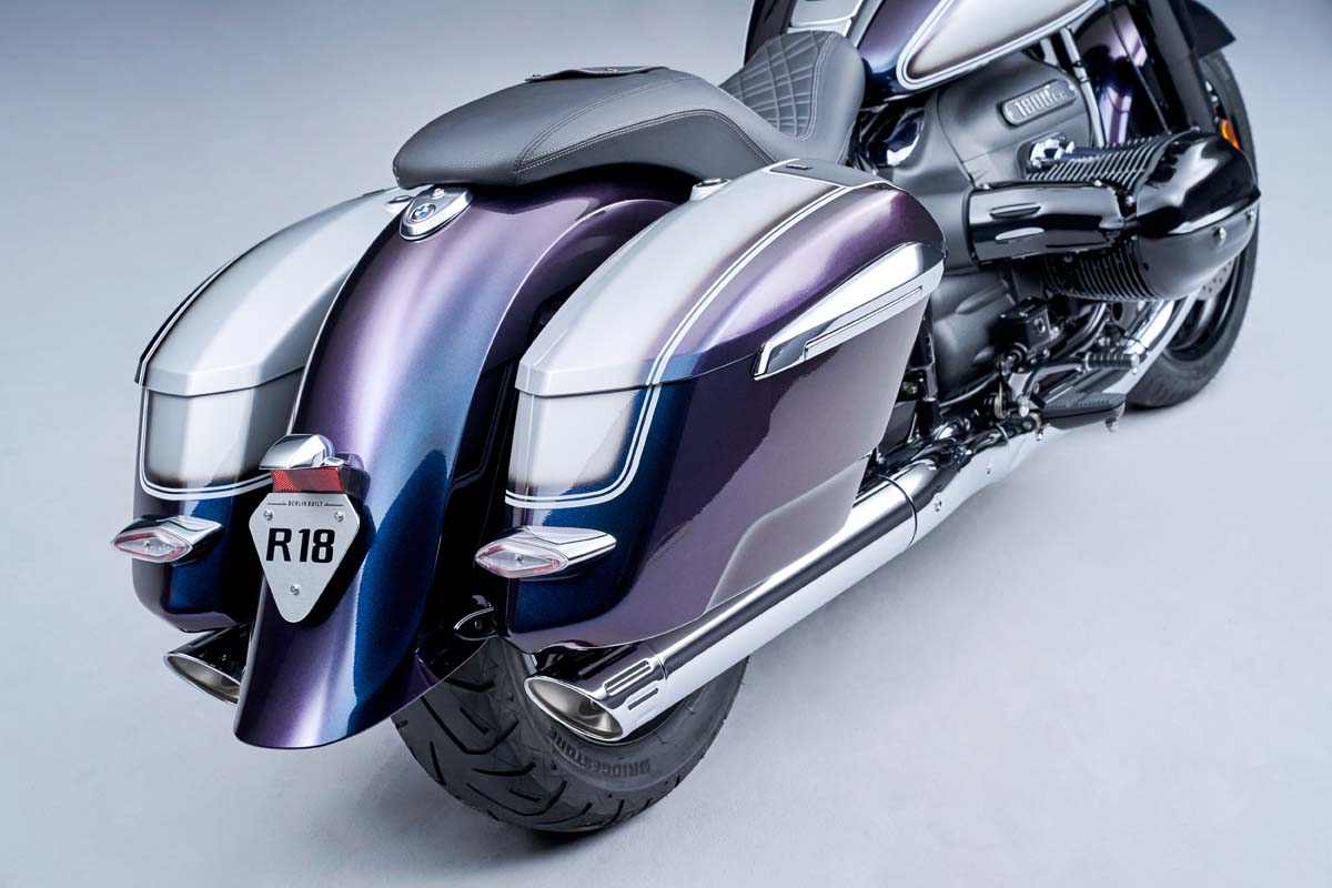 BMW expands R 18 family