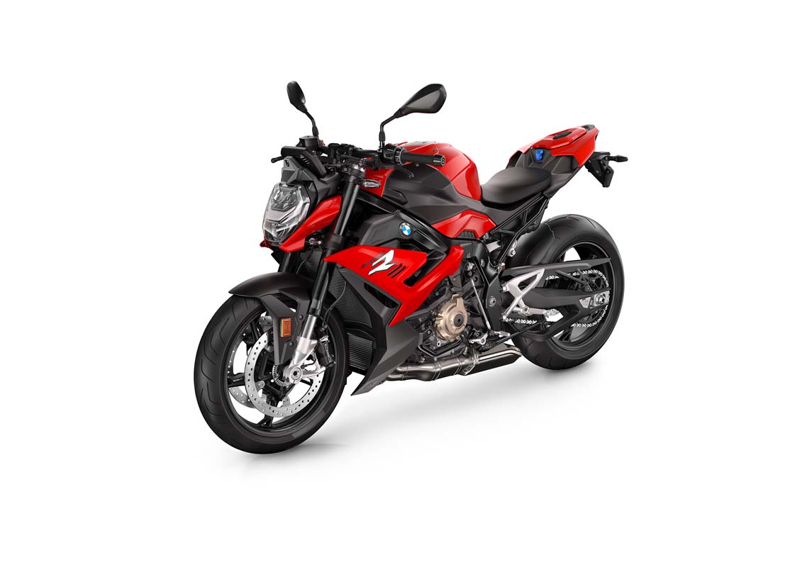 FEATURE - 2021 BMW S 1000 R