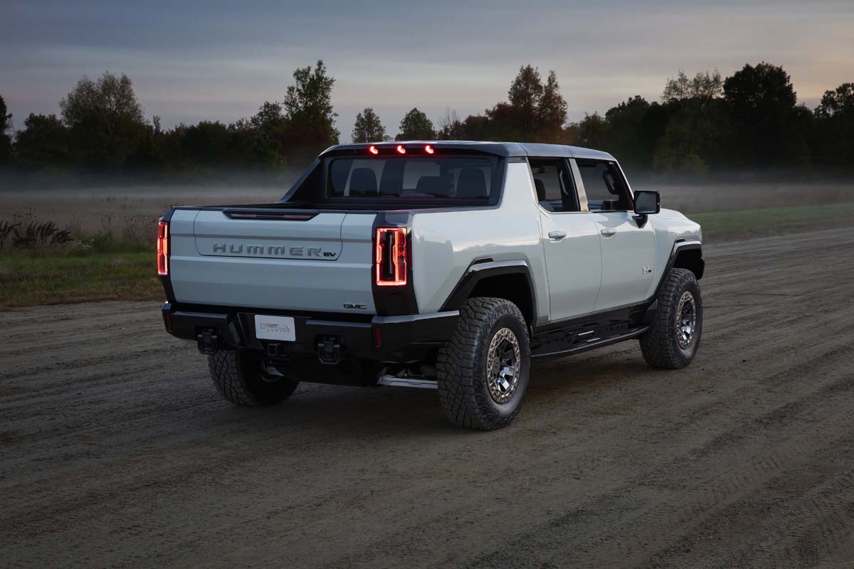 ​ FEATURE – 2022 Hummer EV [Click and drag to move] ​