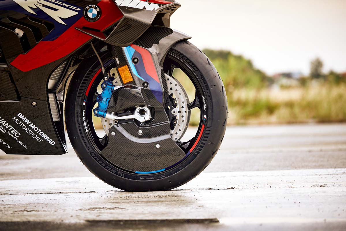 BMW previews 2023 M 1000 RR