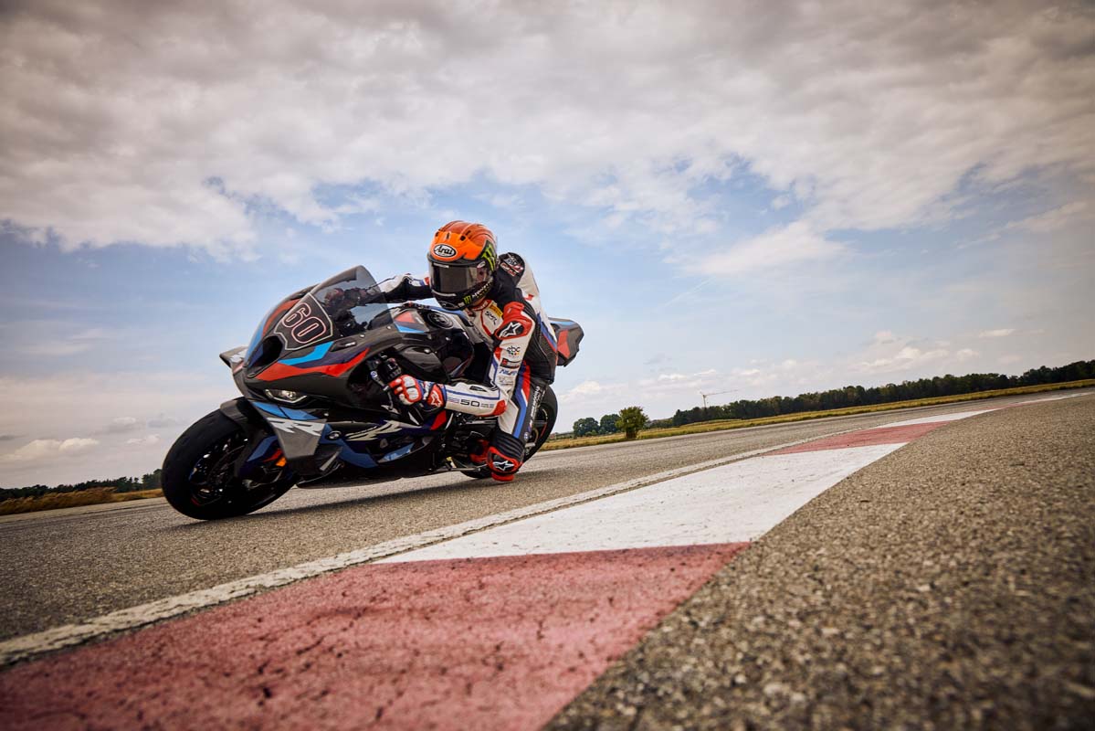 BMW previews 2023 M 1000 RR