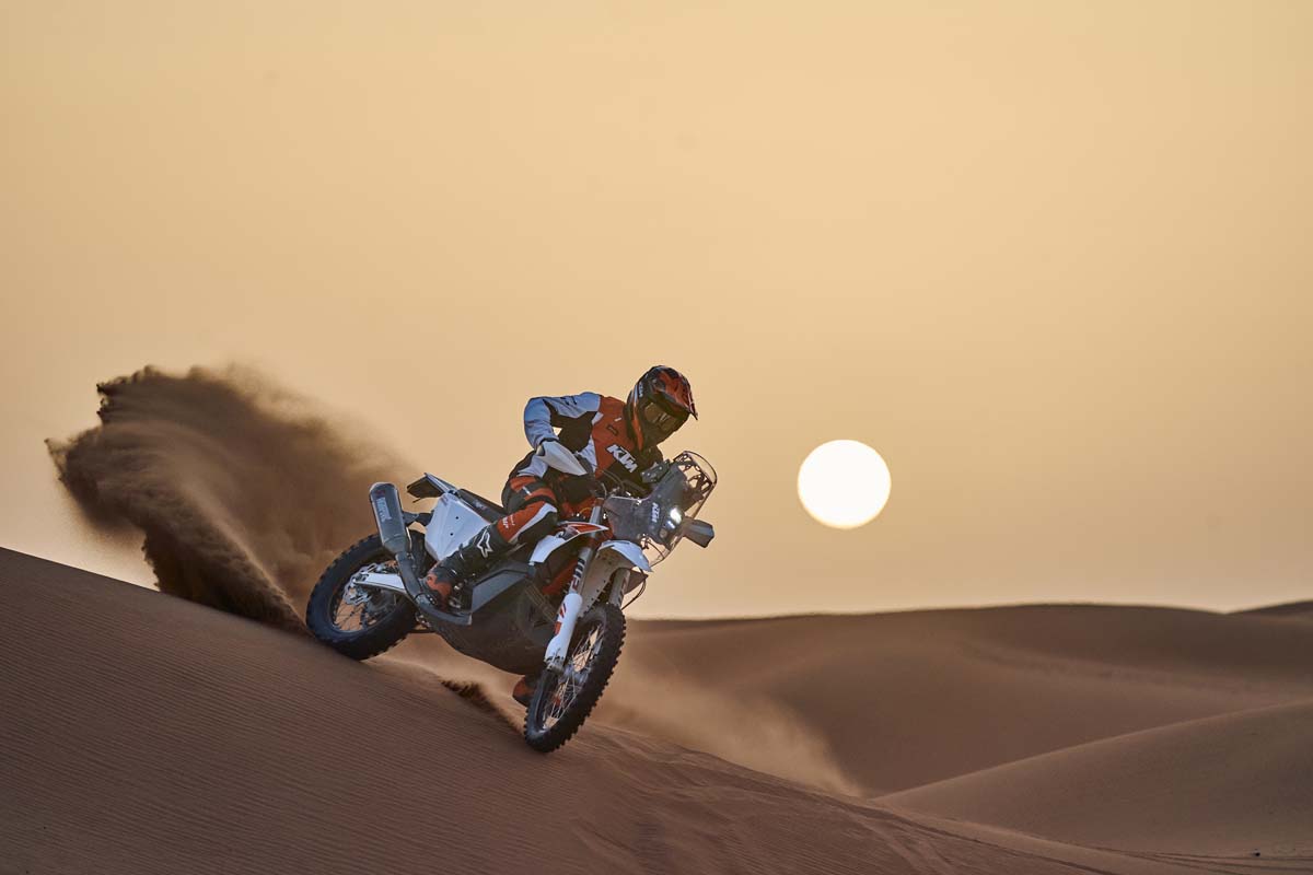 KTM reveals 2026 450 Rally Replica