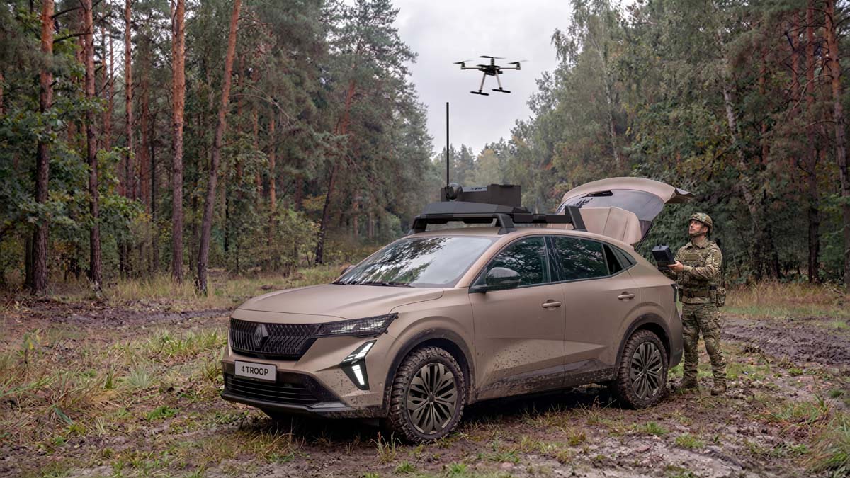 Renault unveils ‘4 TROOP’ military vehicle concept