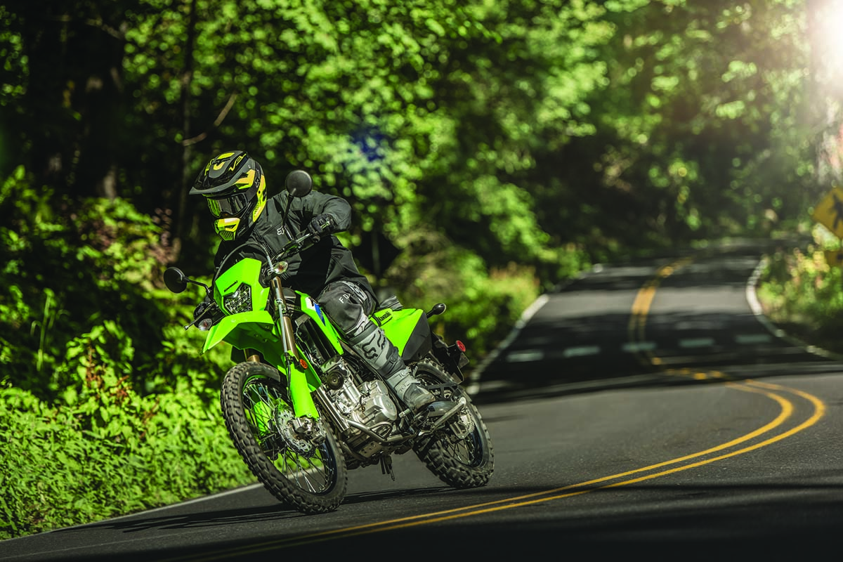 FEATURE - 2026 Kawasaki KLX300