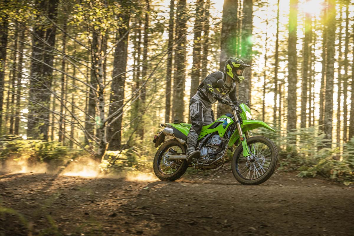 FEATURE - 2026 Kawasaki KLX300
