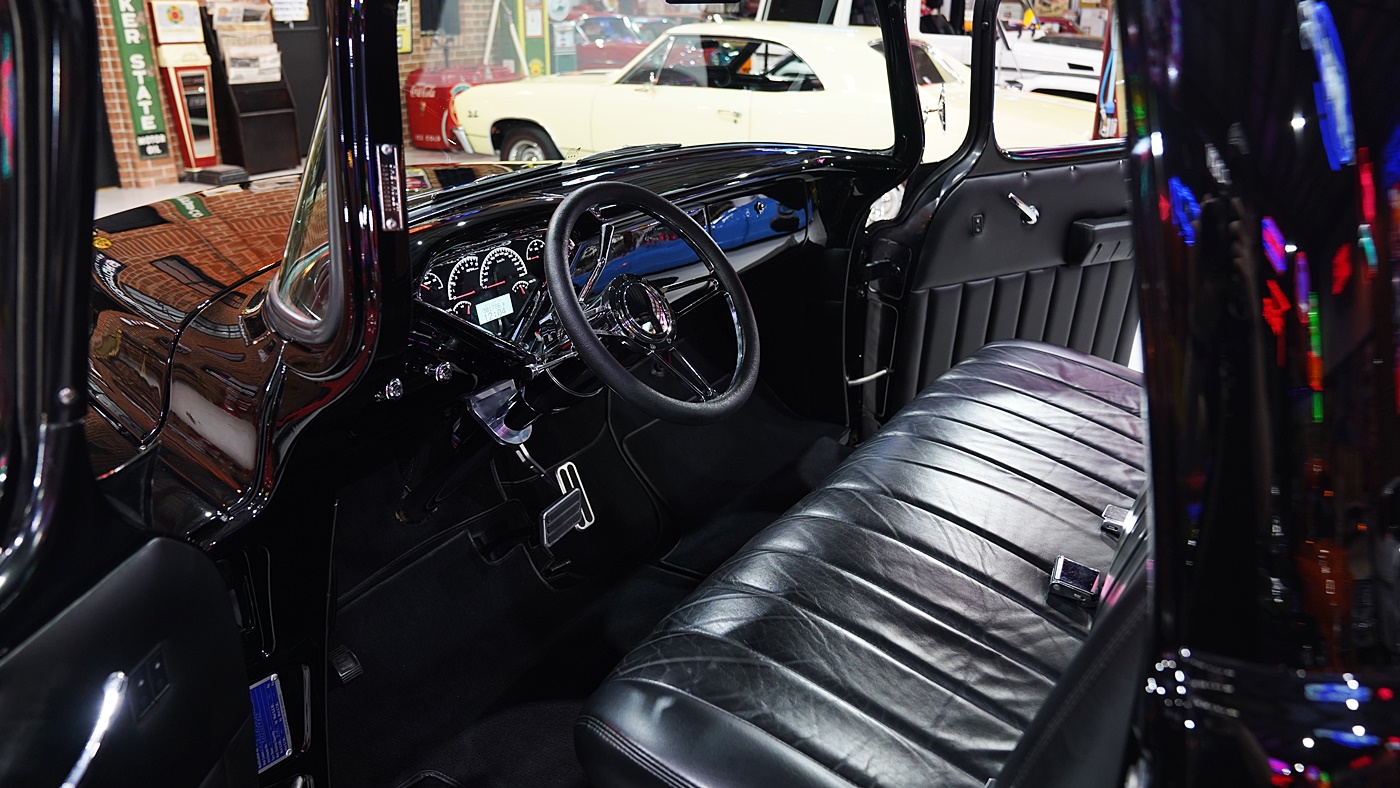 SEVEN82MOTORS’ June auction is LIVE