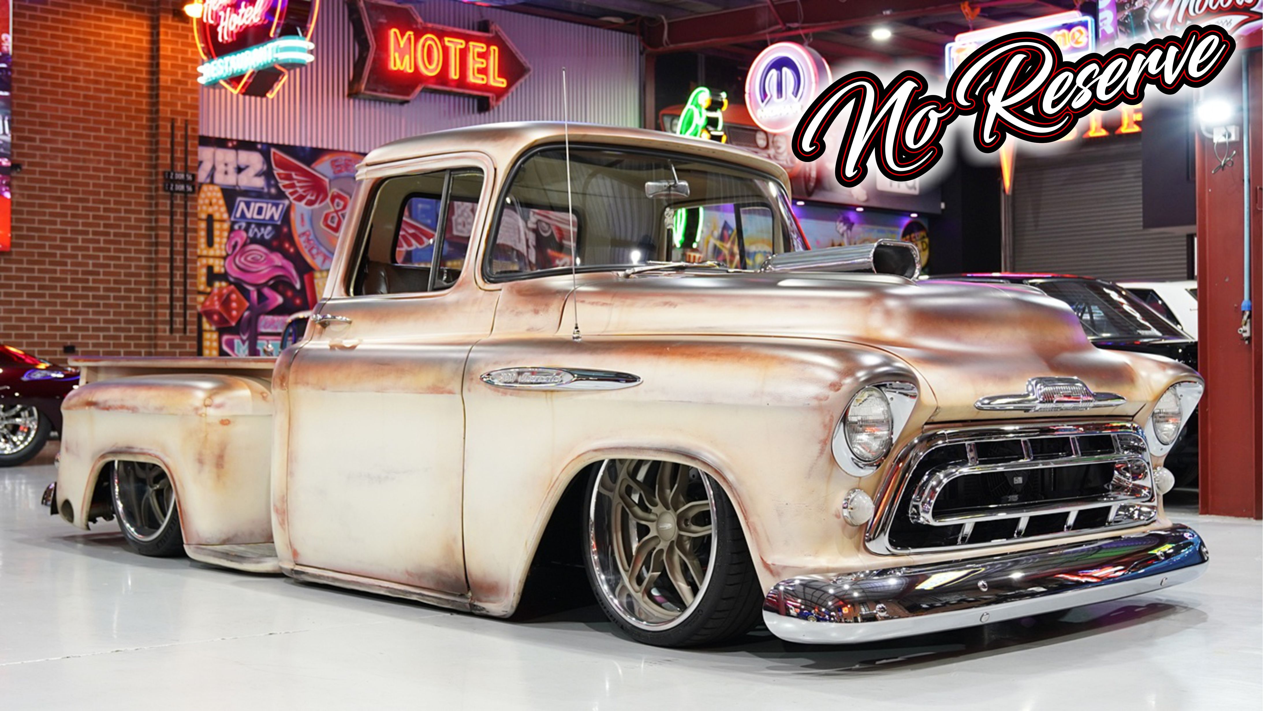 SEVEN82MOTORS’ December auction is LIVE