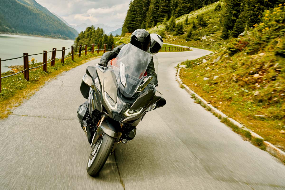 BMW previews 2021 R 1250 RT