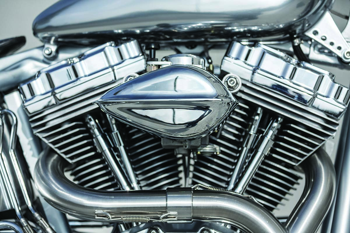 FEATURE – 2001 Harley-Davidson Softail custom